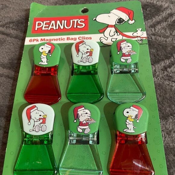 Peanuts Snoopy 3 piece kitchen set holiday & 6 pack magnetic clips NWT - Picture 4 of 8